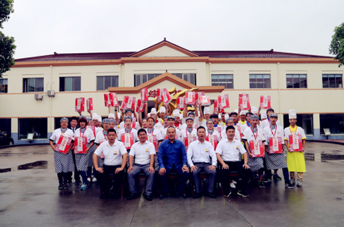学厨师去新东方 实现人生梦想