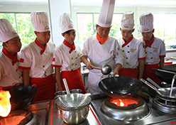 学厨师要多久才能成功？