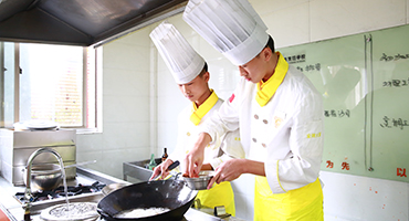 纠结学费还是看重技术？学厨师需要认清这一点