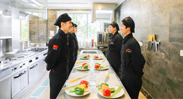 学西餐怎么样，上海哪里可以学西餐？
