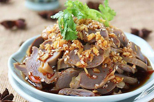 香辣卤鸡胗的做法——新东方烹饪学校