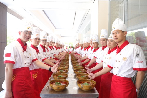零基础学厨师要学多久？
