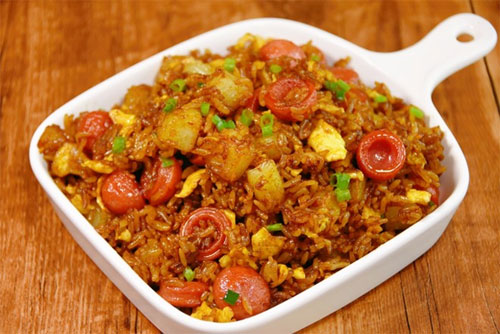 土豆香肠炒饭的做法——新东方烹饪学校