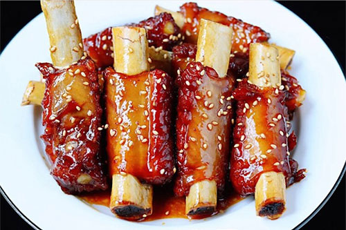 雪碧排骨的做法——新东方烹饪教育