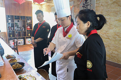 上海厨师培训哪里好