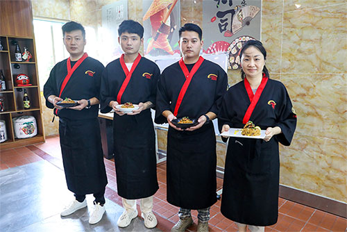 上海新东方学厨师需要多少学费？