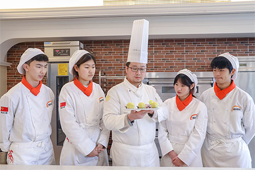 蛋糕师去哪里培训靠谱？