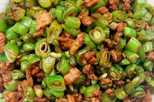 豆角炒肉的做法——新东方烹饪教育